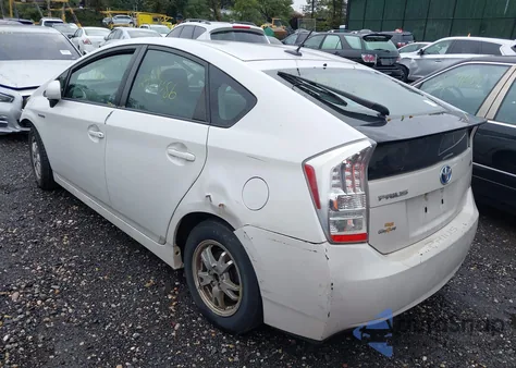 2010 Toyota Prius Iii z USA, uszkodzony, nr VIN JTDKN3DU4A0080347